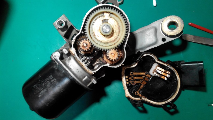 Редуктор стеклоочистителя Фольксваген 12в