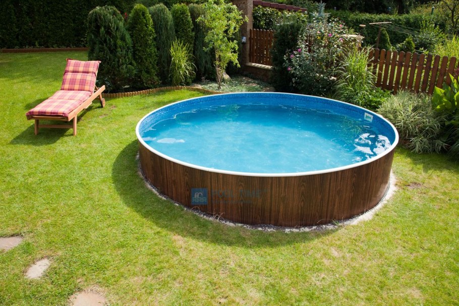 Бассейн на даче