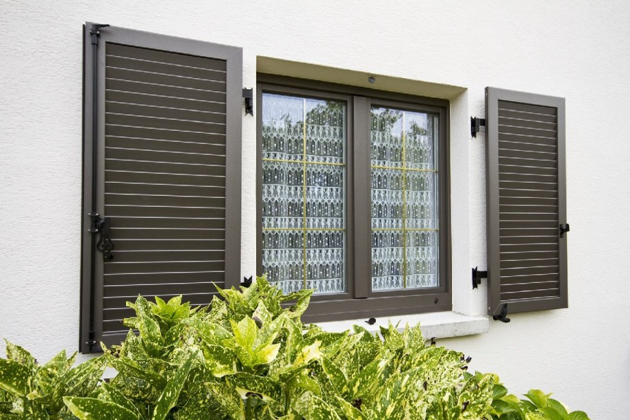 Синие ставни