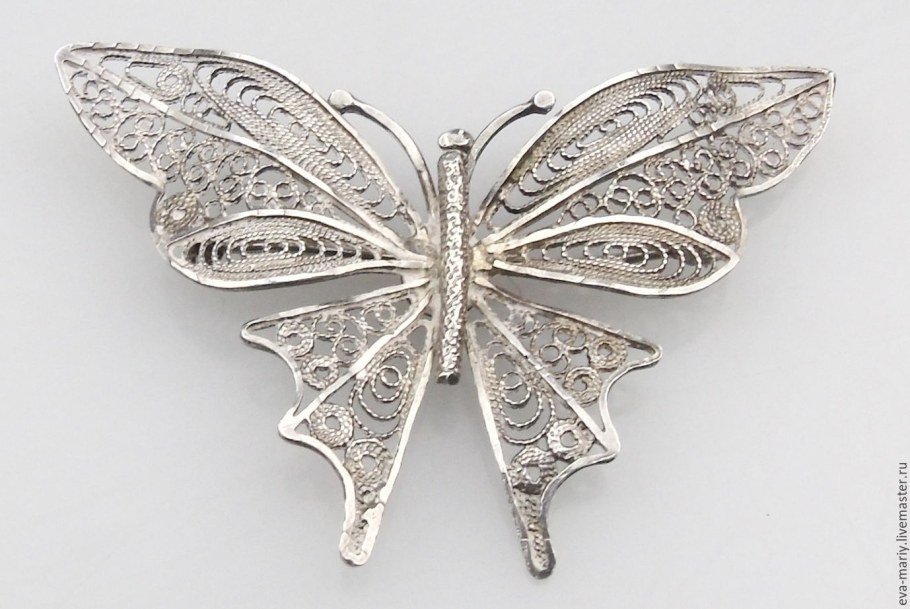 Брошь серебро бабочка скань