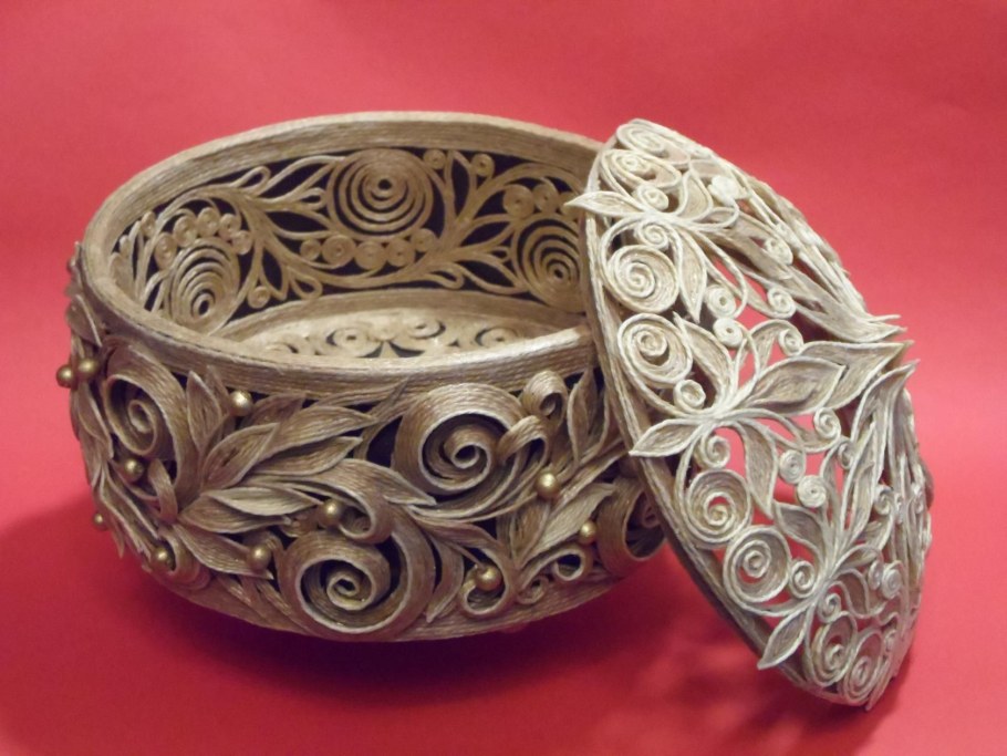 Джутовая филигрань веры Пушиной ларец