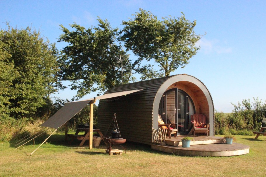 Глэмпинг шалаш