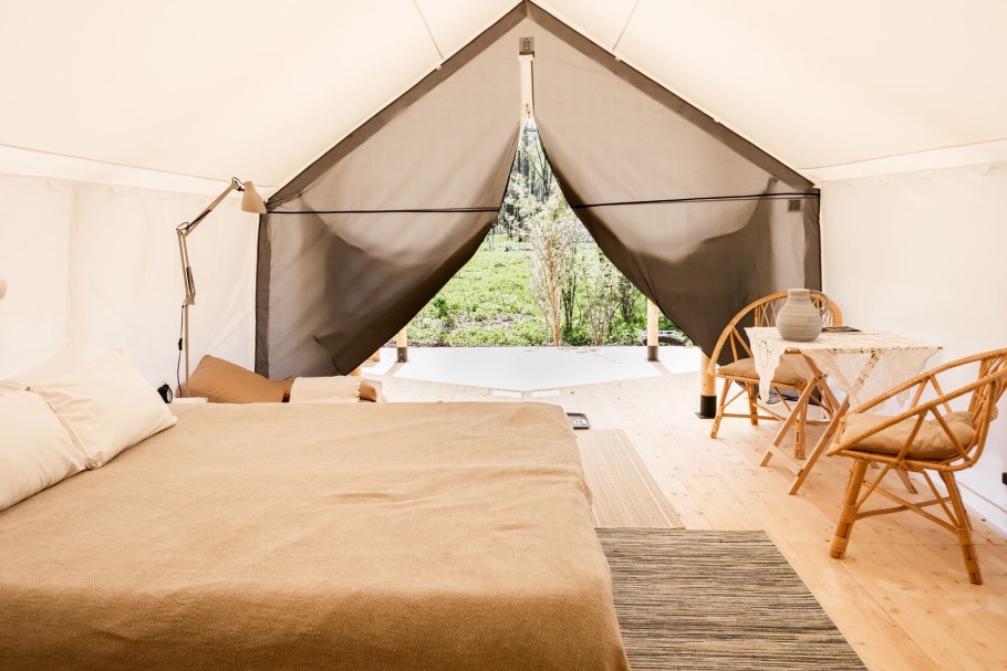 Глэмпинг Москва