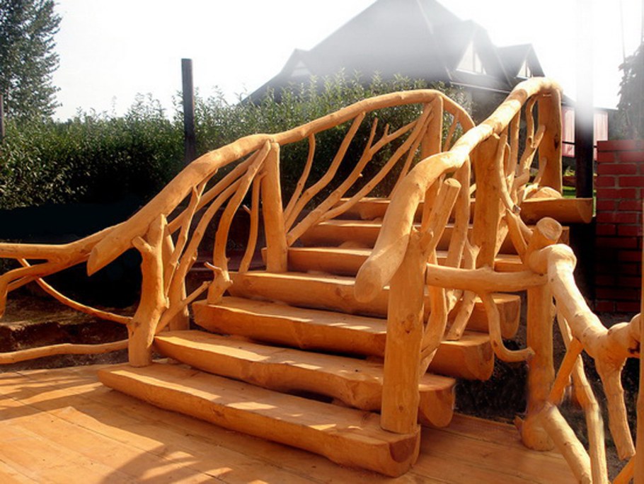 Столик из веток