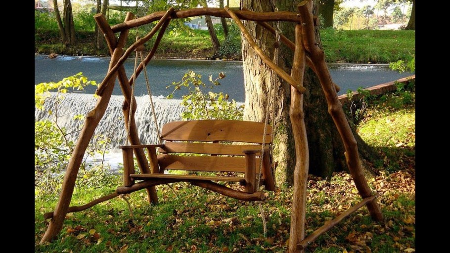 Подсвечник из дерева