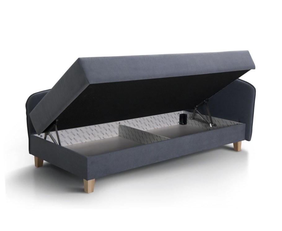 Кровать Санг Мирлачева