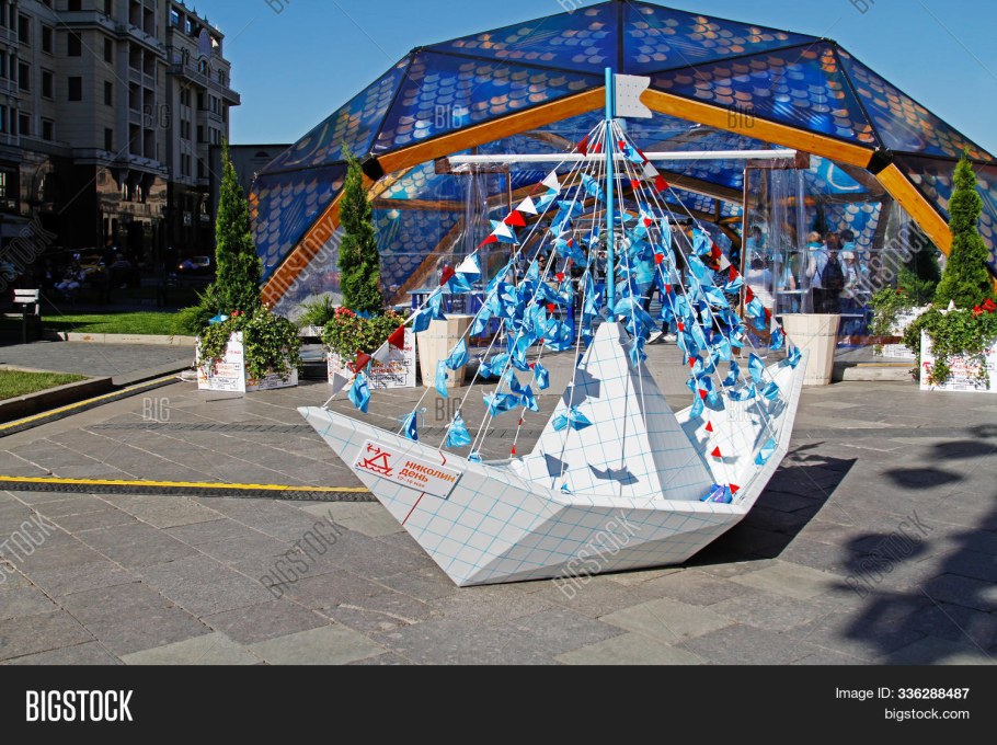 Странные арт объекты