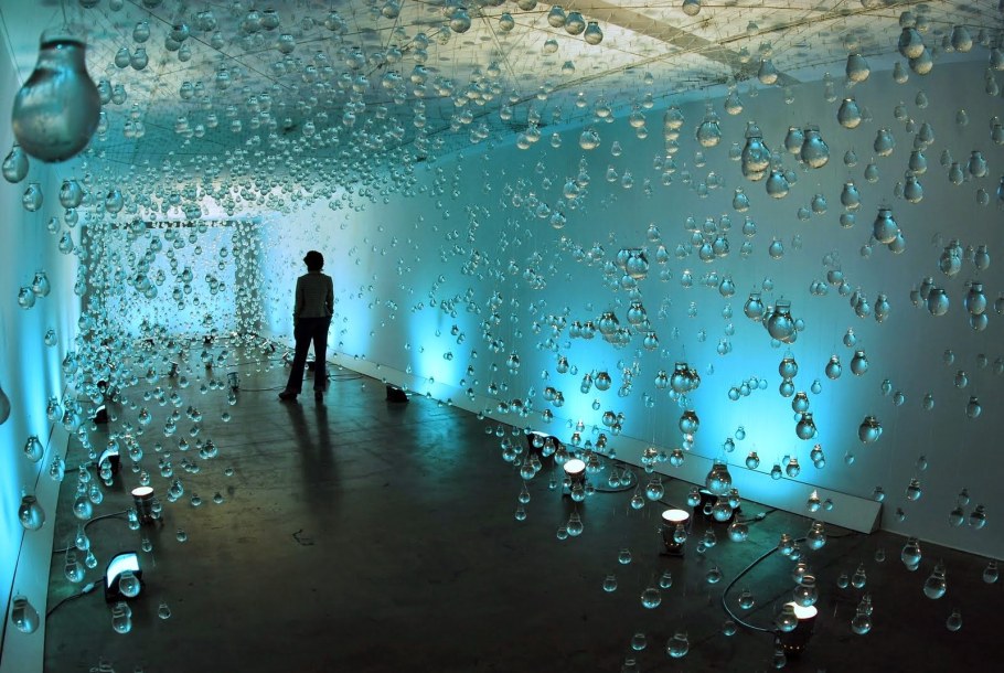 Стеклянные инсталляции