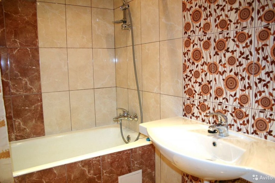 Плитка в ванную однотонная