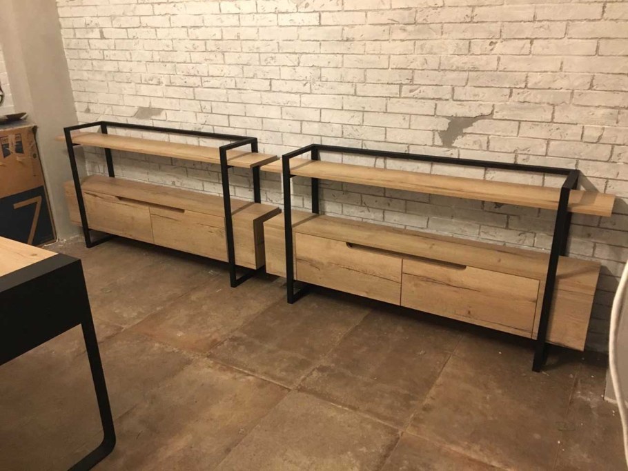 Мебель с металлическим каркасом лофт