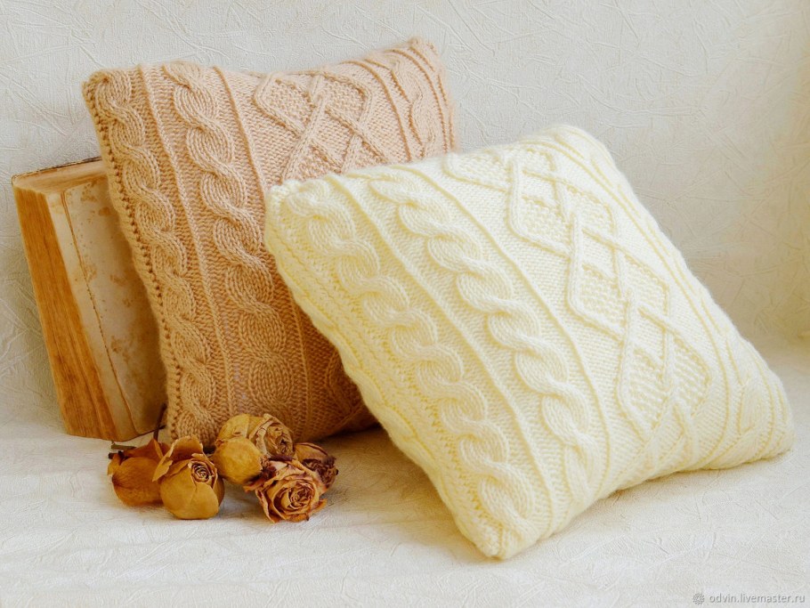 Вязаные наволочки на диванные подушки