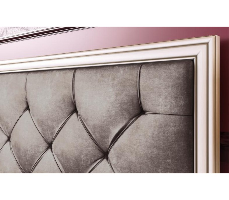 Шкаф-витрина 06.101 Габриэлла