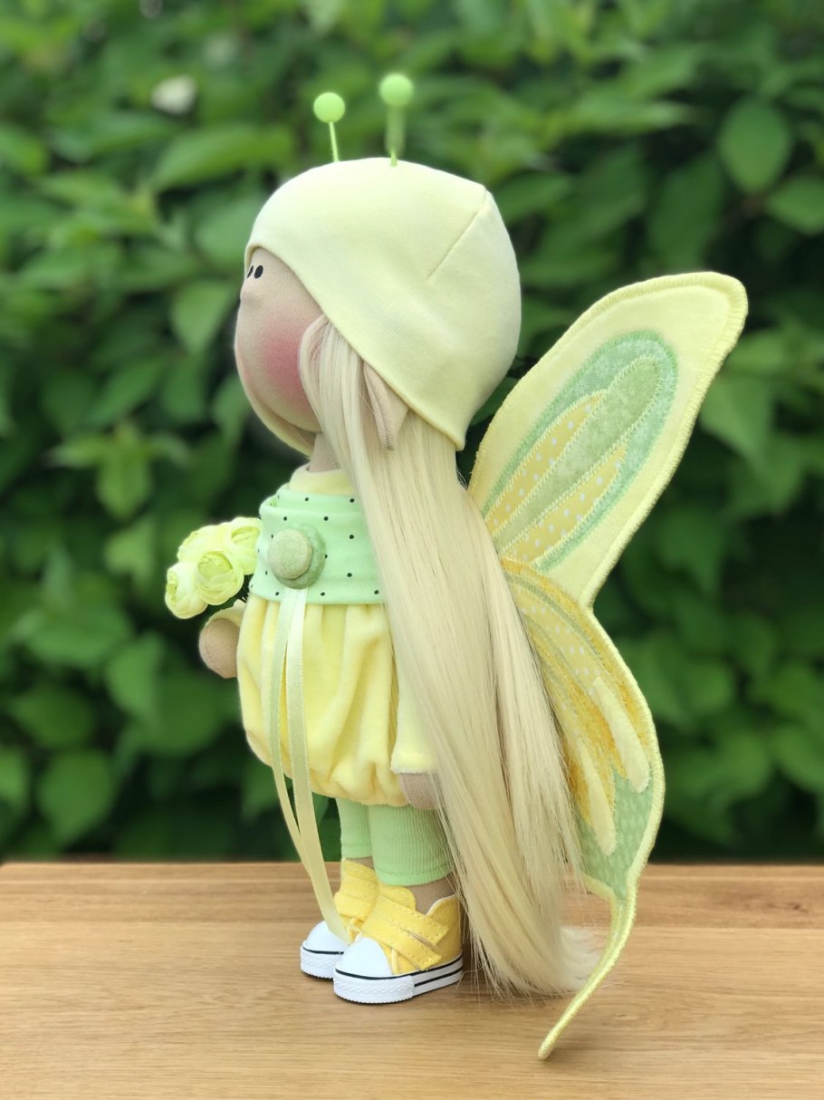 Кукла бабочка Коннэ