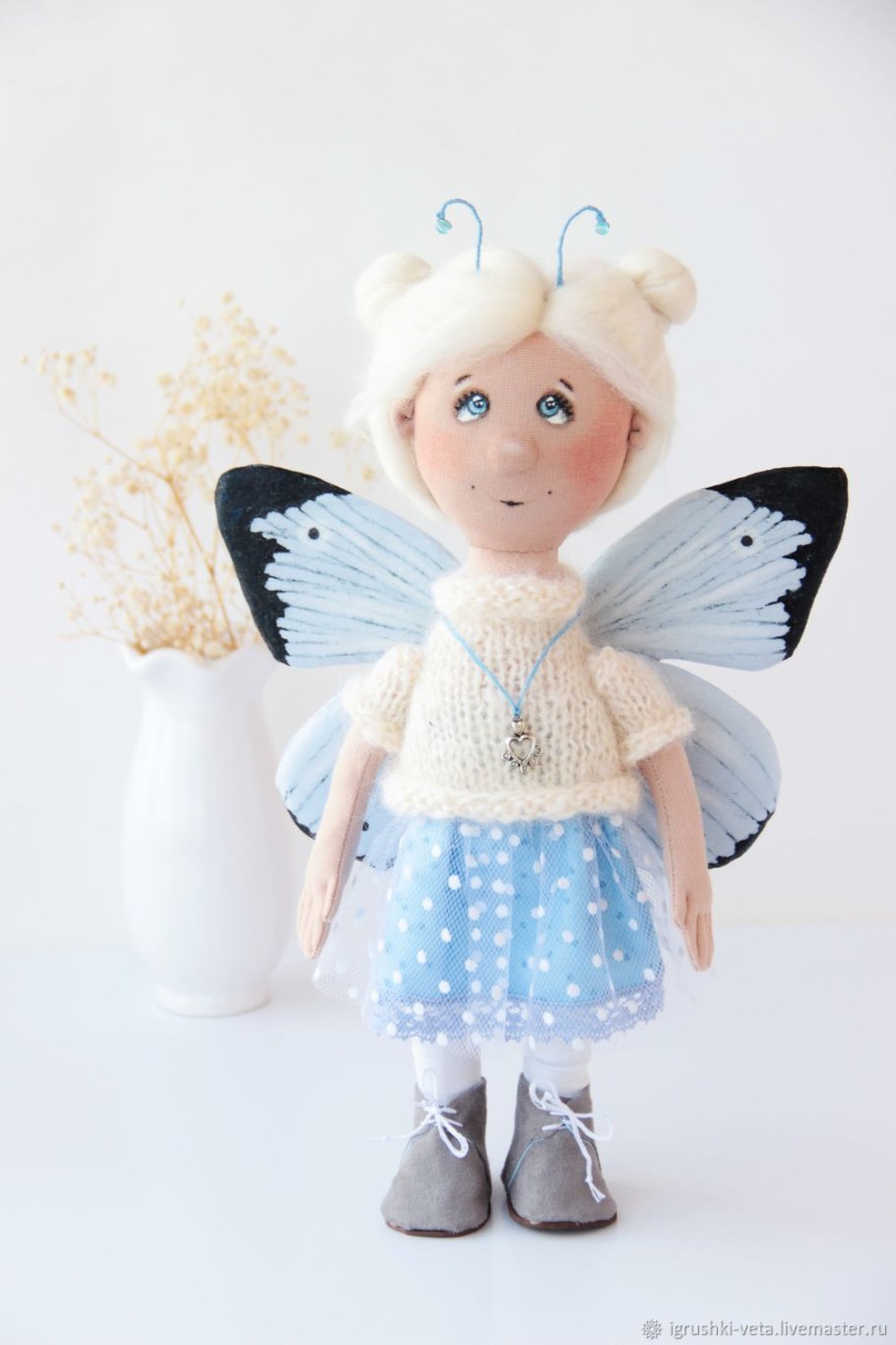 Татьяна Коннэ бабочки