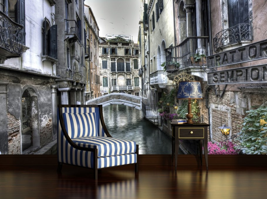 Венеция улочки фрески