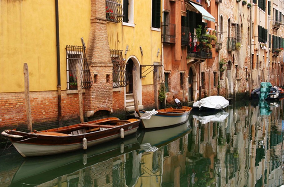 Фотообои Венеция в интерьере