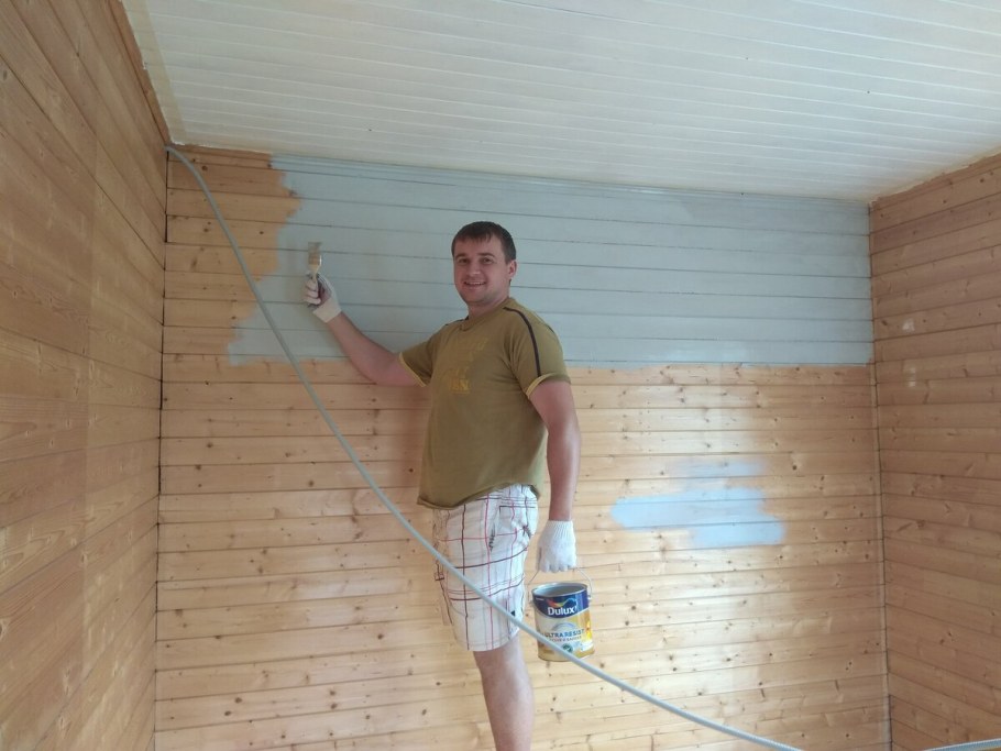 Недорогая отделка стен на даче