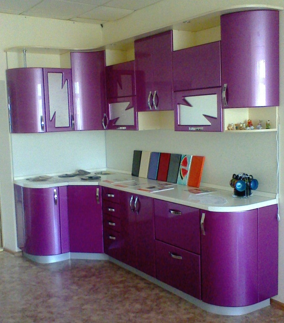 Красивый кухонный гарнитур