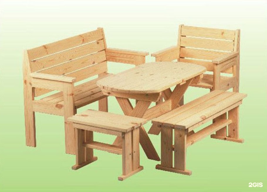 Деревянный стол в баню