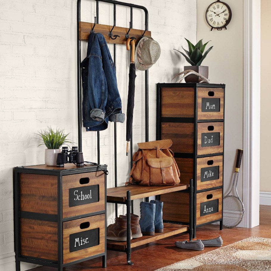 Вешалка в коридор