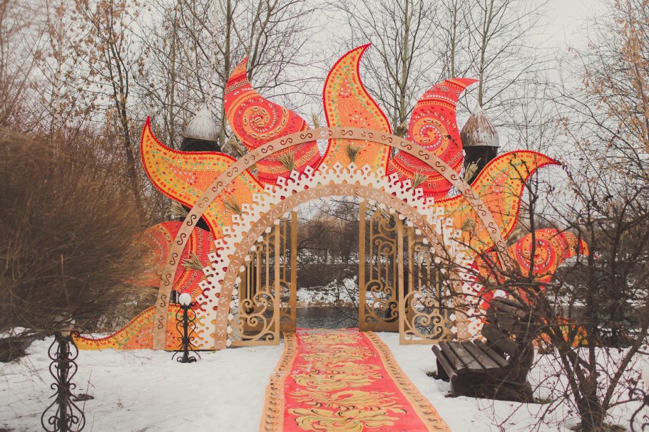 Декорации в русском народном стиле