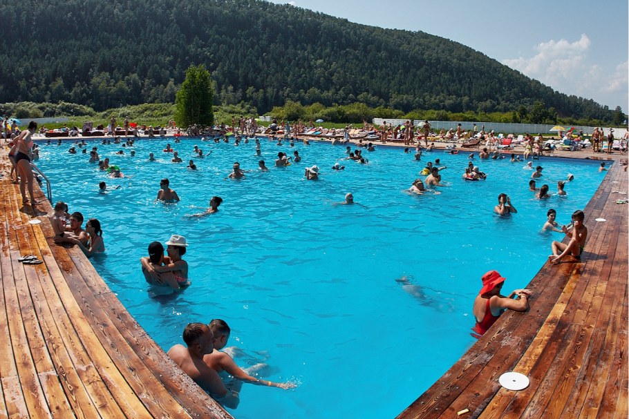 Бассейн Дельфин Таганрог