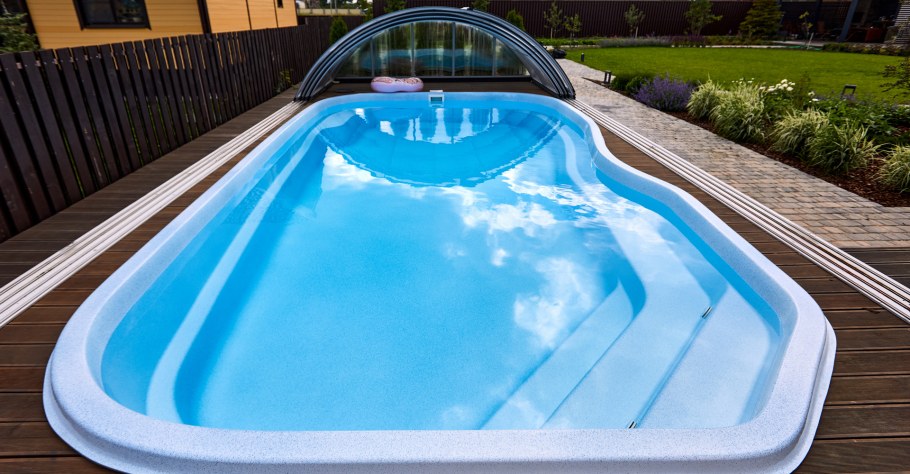 Прага открытый бассейн на крыше