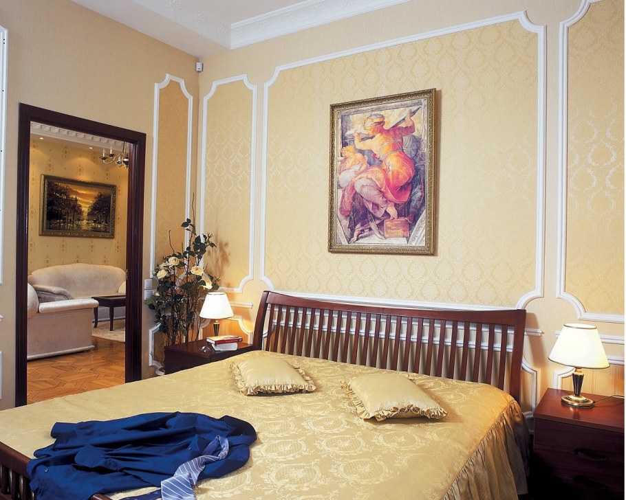 Картина в спальню