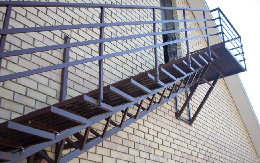 Пожарная лестница наружная 80.5