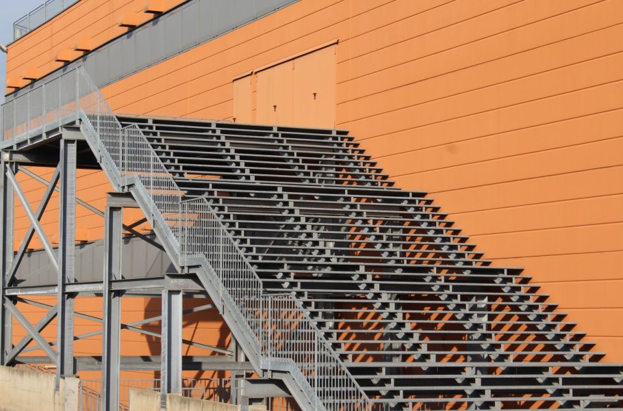 Металлические ступени 600мм