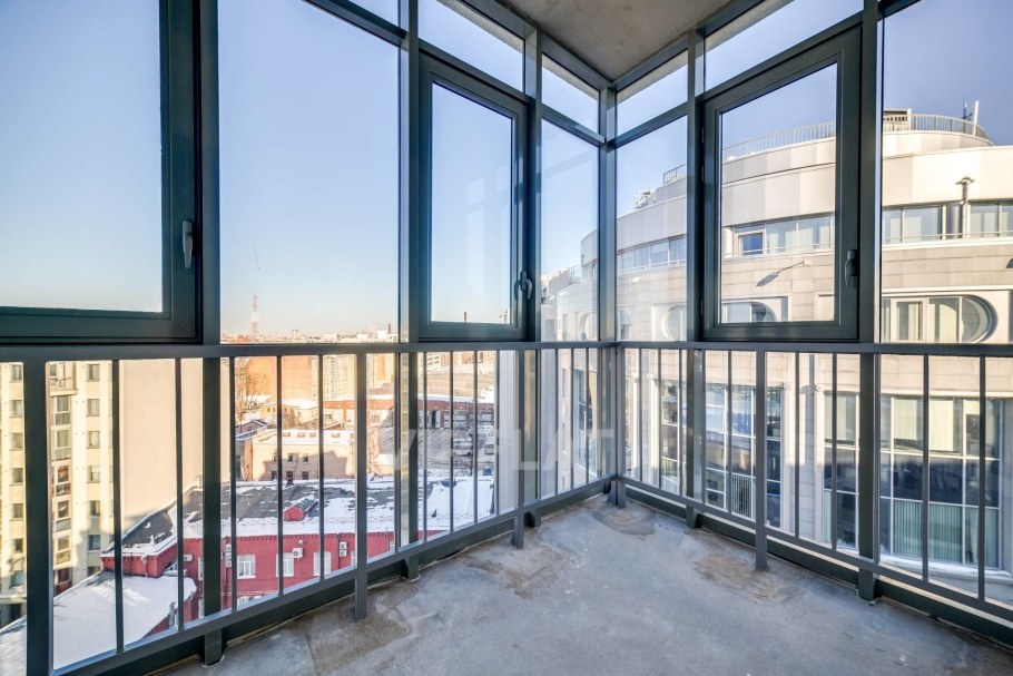 Французский балкон Шуко