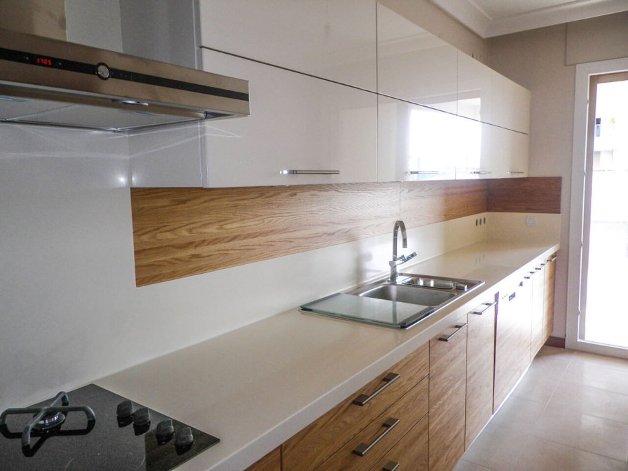 Столешница и фартук из плитки