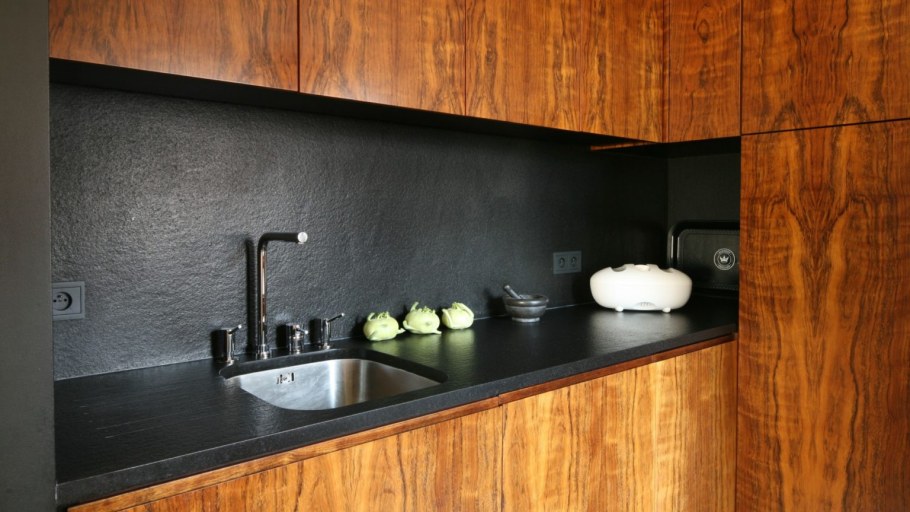 Альбико sp288 с черной столешницей