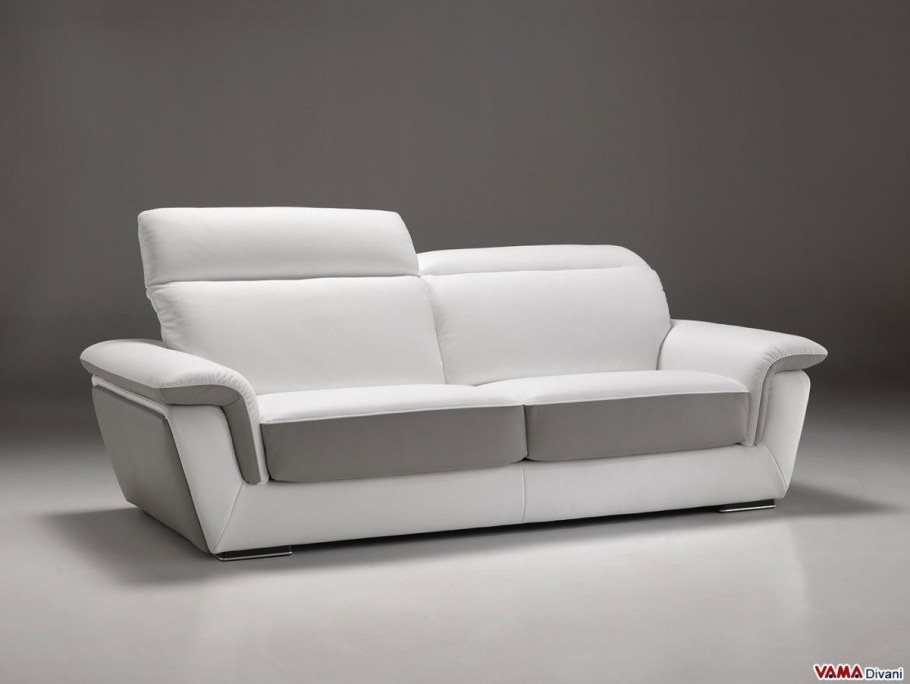 Диван с прямыми подлокотниками