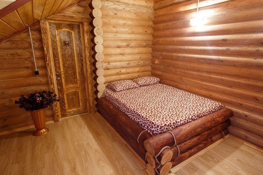 Диван в баню в комнату