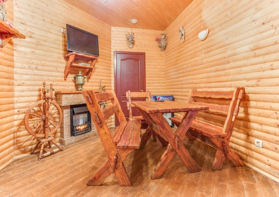 Интерьер зоны отдыха в частном доме