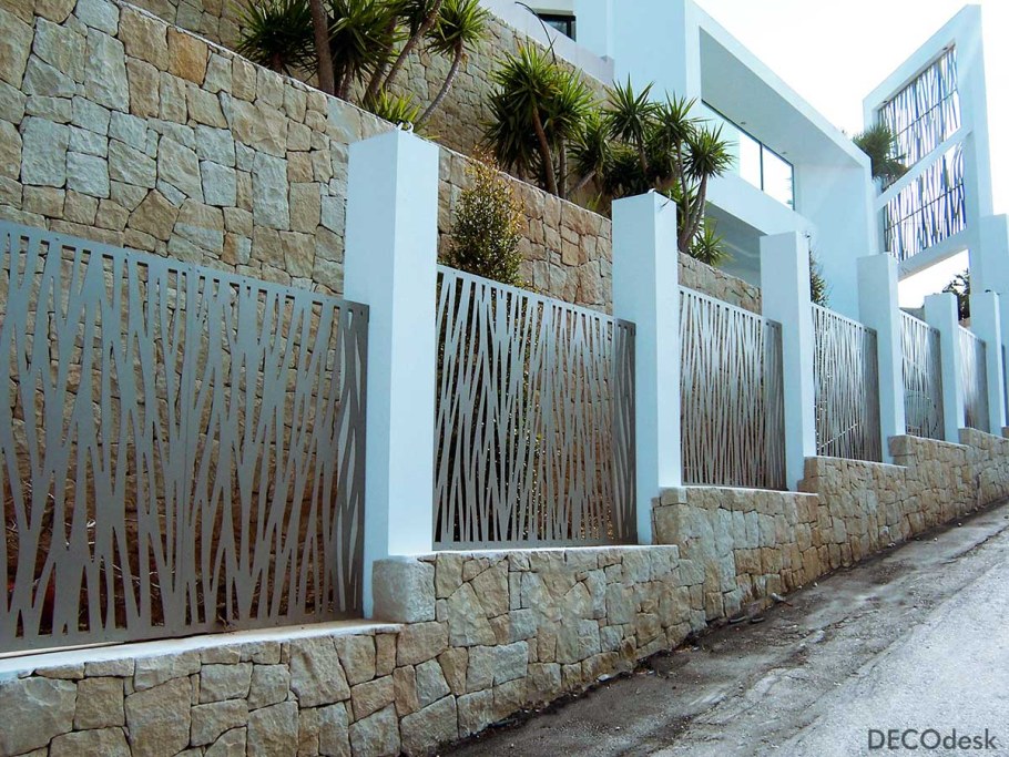 Самый необычный забор своими руками