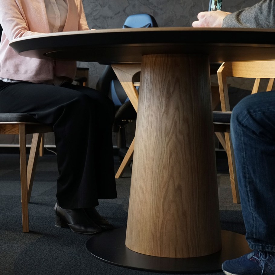 Стол Браунвуд Казарина