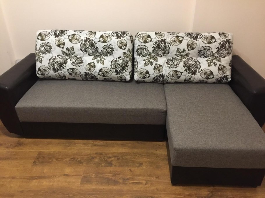 Диван спальное место 2000х2000