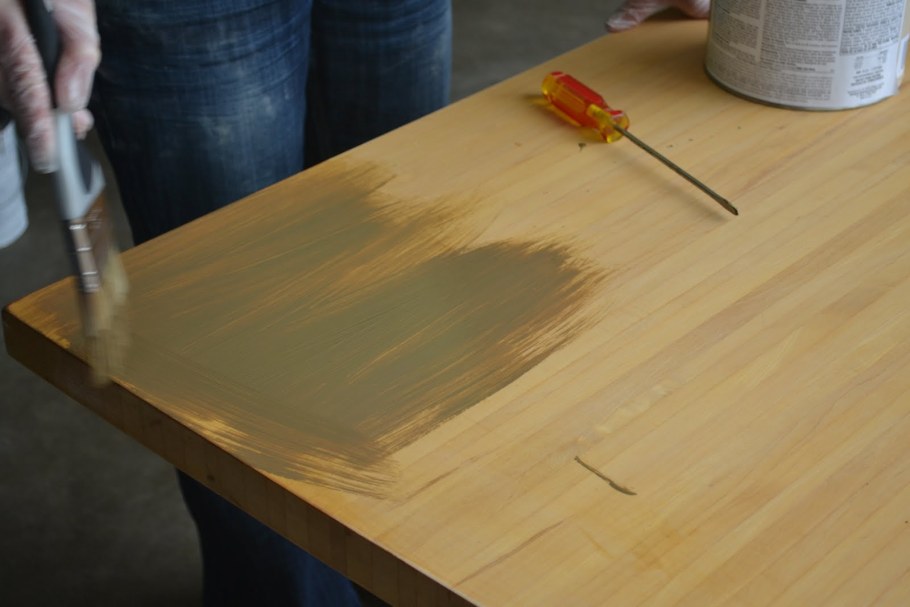 Покраска старого комода