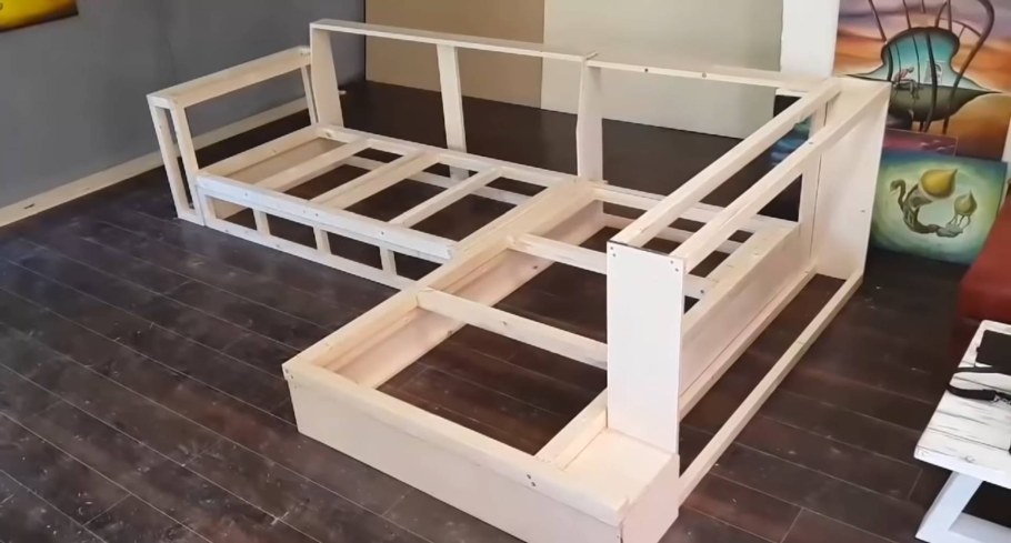 Каркас дивана из дерева