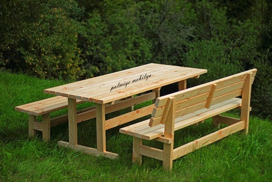 Стол садовый деревянный