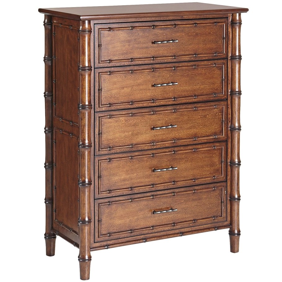 Интерьер с темной мебелью