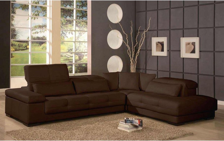 Тот самый кожаный диван