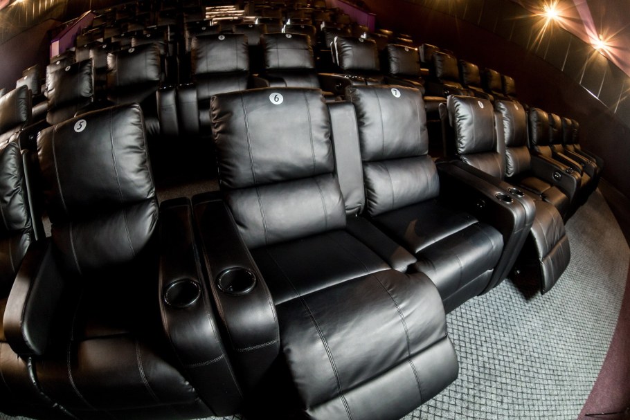 ТЦ Отрада кинотеатр