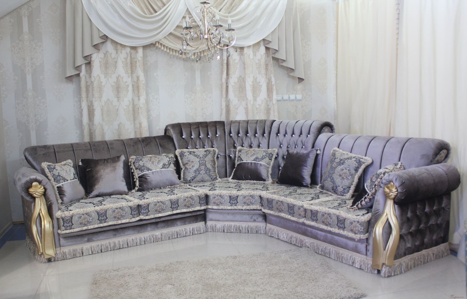 Холлы тройка в Махачкале Киргу