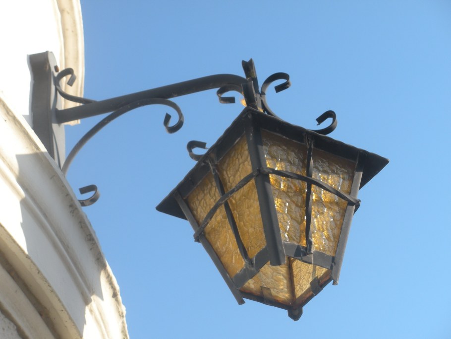 Окно-фонарь в архитектуре