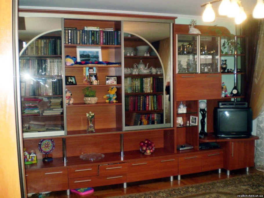 Стенка Альбина