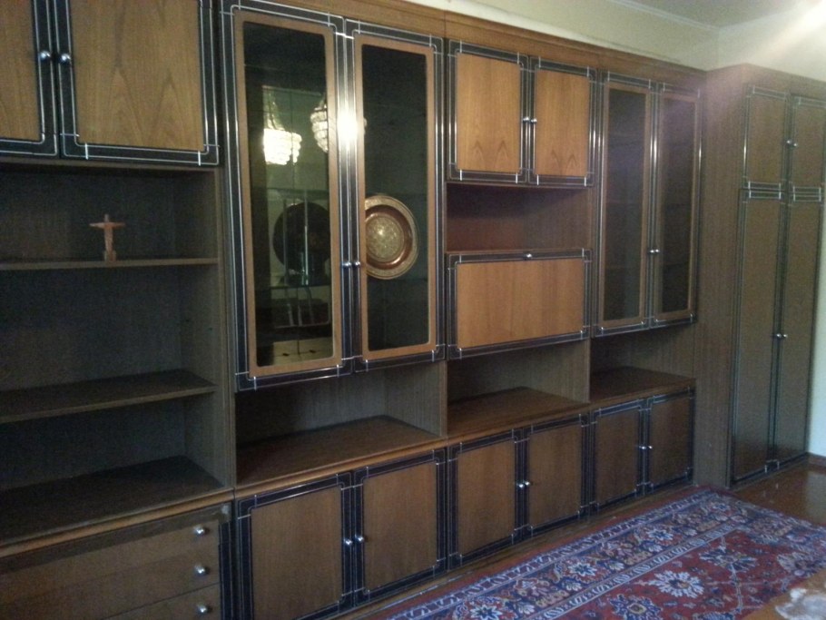 Советские стенки для гостиной