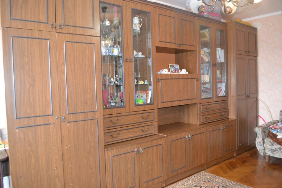 Стенка в гостиную Советская